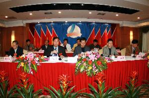 图一：聚会主席台